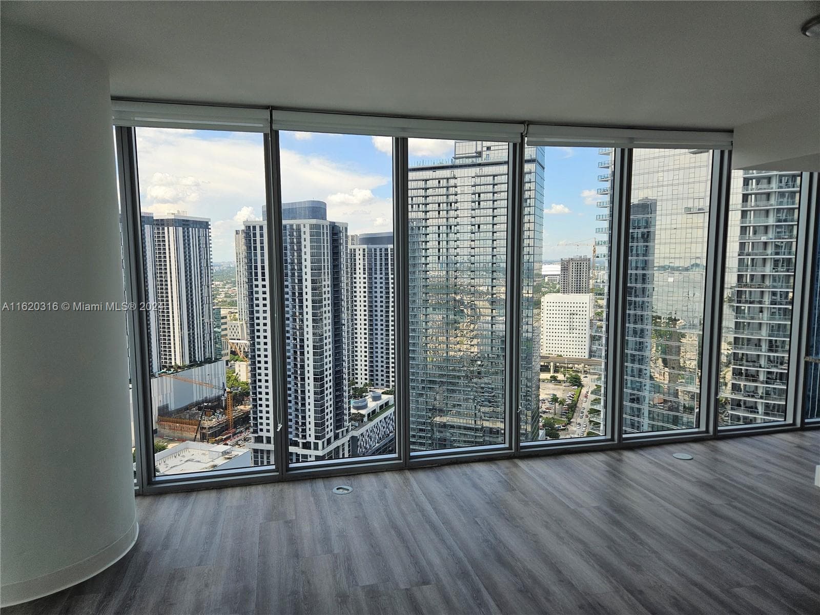 Marina Blue Unit 2701 condo for sale at 888 Biscayne Blvd # 2701, Miami FL 33132