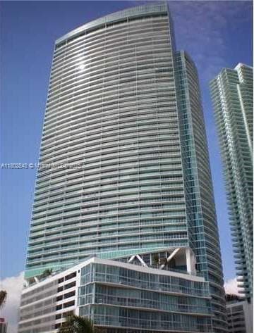 Marina Blue Unit 1104 condo rented at 888 Biscayne Blvd # 1104, Miami FL 33132