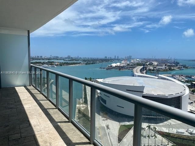 Marina Blue Unit 2602 condo rented at 888 Biscayne Blvd # 2602, Miami FL 33132