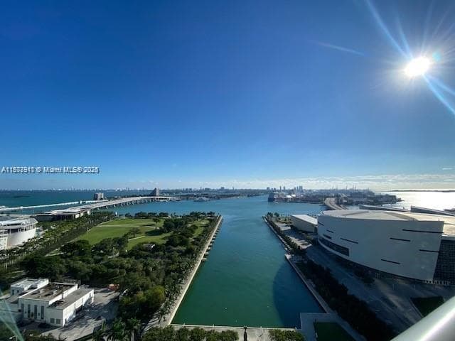 Marina Blue Unit 2210 condo rented at 888 Biscayne Blvd # 2210, Miami FL 33132