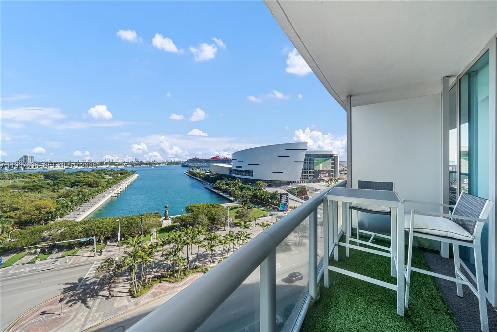 Marina Blue Unit 910 condo rented at 888 Biscayne Blvd # 910, Miami FL 33132
