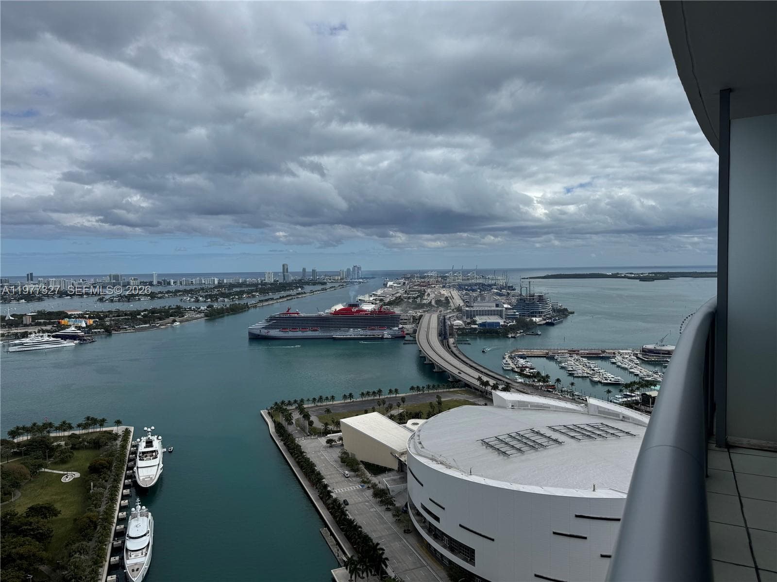 Marina Blue Unit 4011 condo sold at 888 Biscayne Blvd # 4011, Miami FL 33132