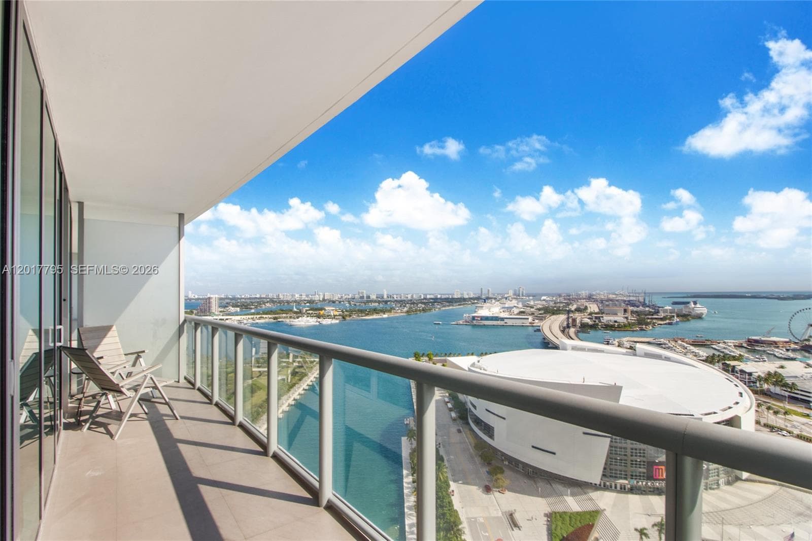 Marina Blue Unit 2705 condo rented at 888 Biscayne Blvd # 2705, Miami FL 33132