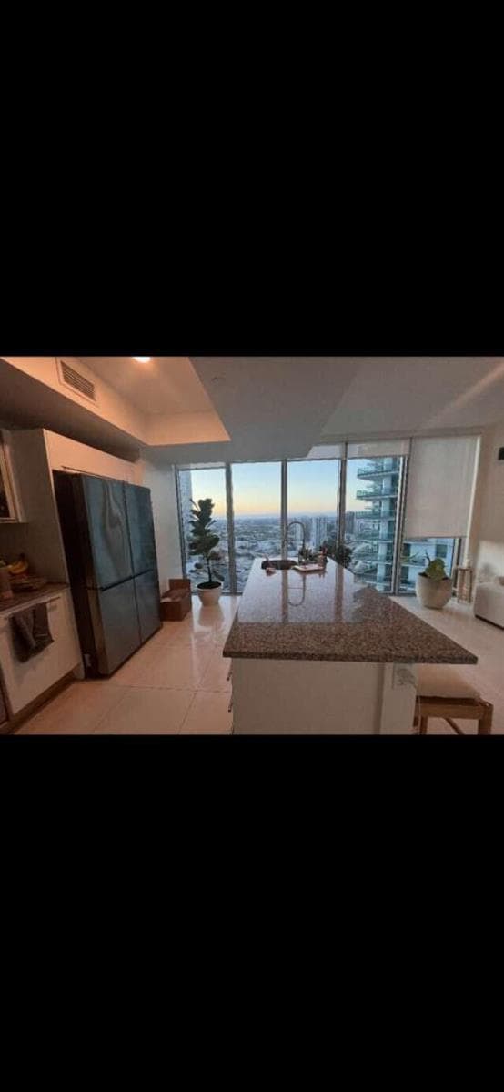Marina Blue Unit 3712 condo for rent at 888 BISCAYNE Boulevard # 3712, Miami, FL 33132