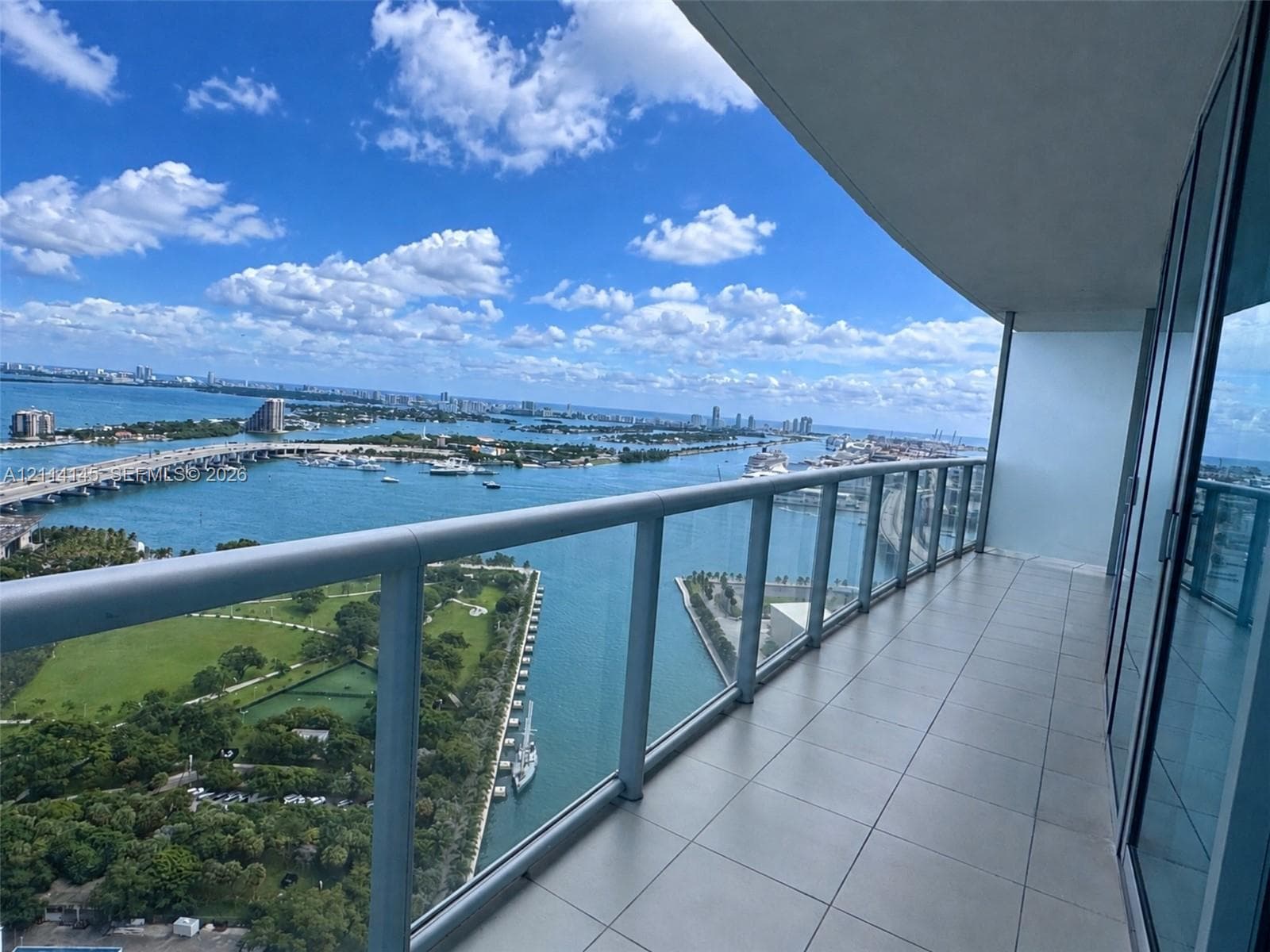 Marina Blue Unit 4012 condo for rent at 888 Biscayne Blvd # 4012, Miami, FL 33132